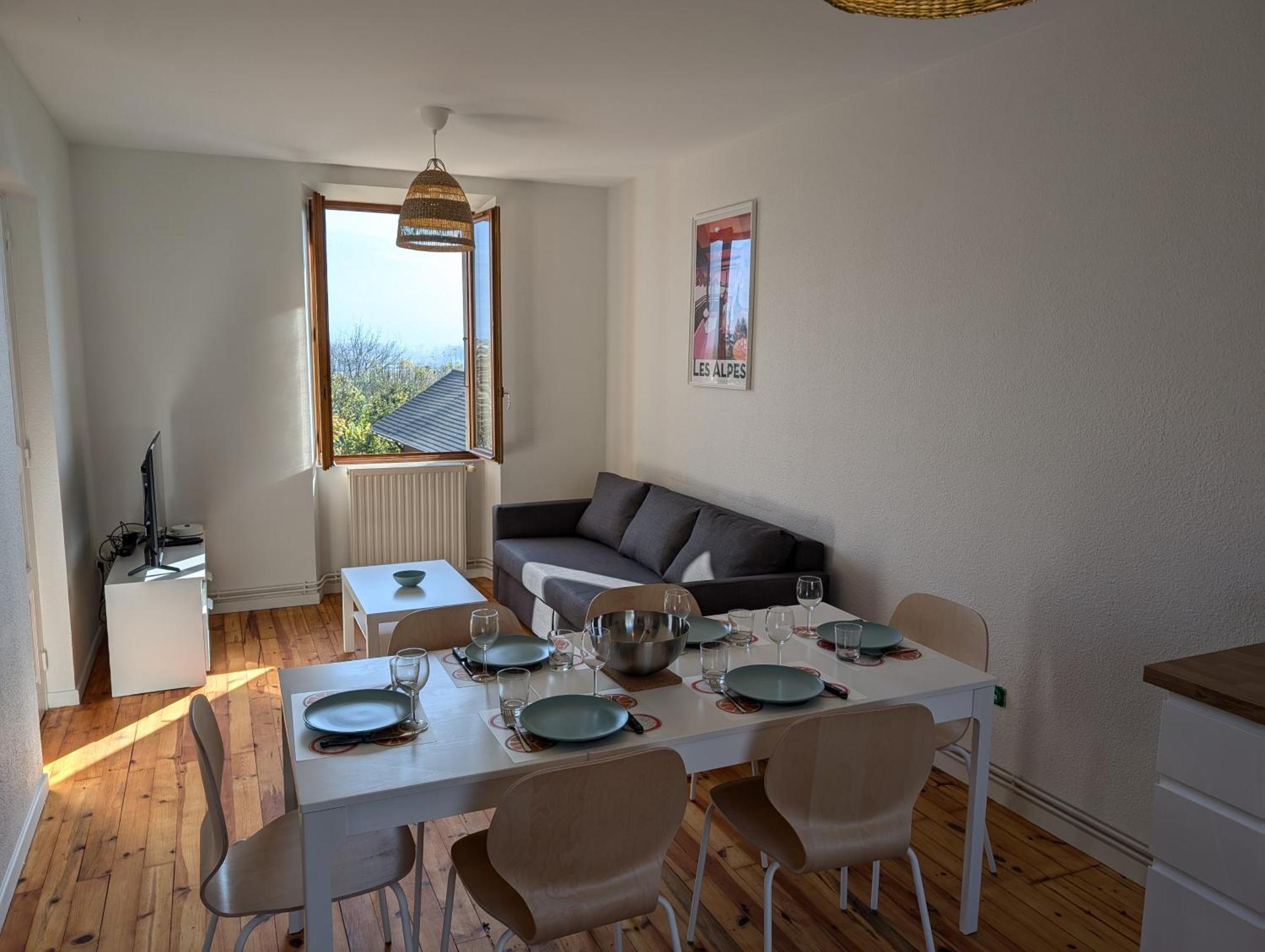 Appart 65M2 Avec 2 Chambres Dans Ferme Renovee - Parking Gratuit - Grande Vue Montagnes Montbonnot-Saint-Martin Exterior foto